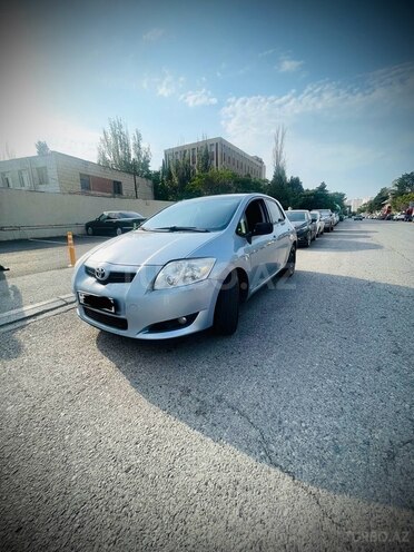 Toyota Auris 2008, 330,000 km - 1.4 l - Bakı