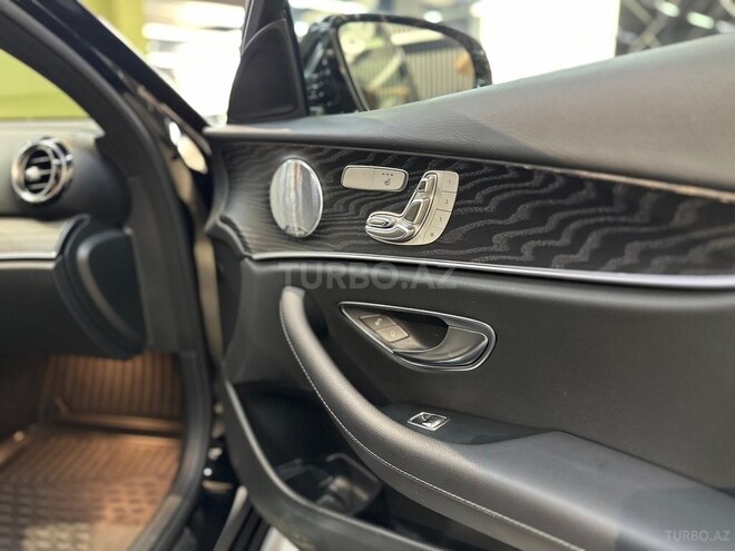 Mercedes E 350-8
