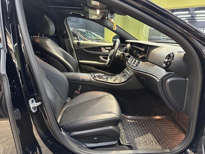 Mercedes E 350-5