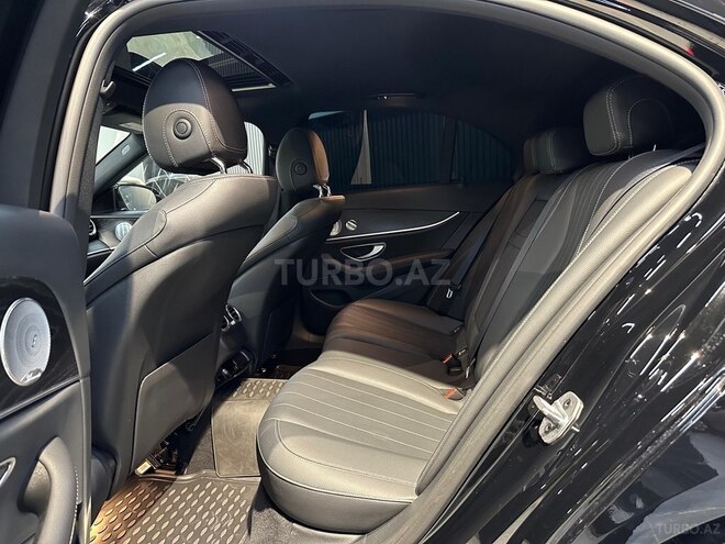 Mercedes E 350-2