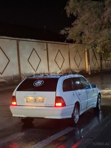 Mercedes C 280 2000, 300,000 km - 2.8 l - Göyçay
