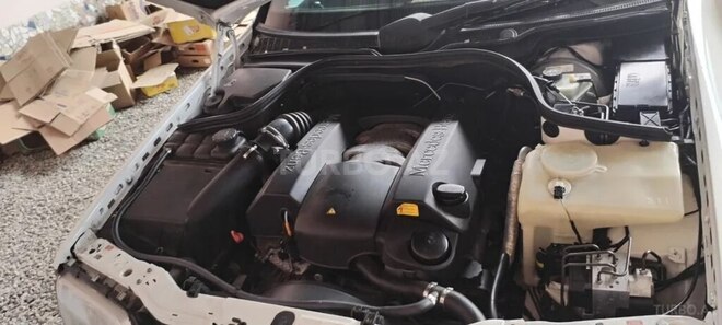 Mercedes C 280 2000, 300,000 km - 2.8 l - Göyçay