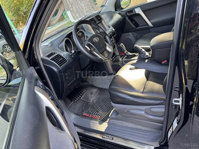 Toyota Land Cruiser Prado-14