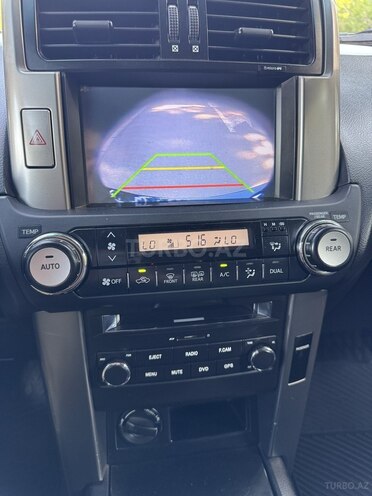 Toyota Land Cruiser Prado-2