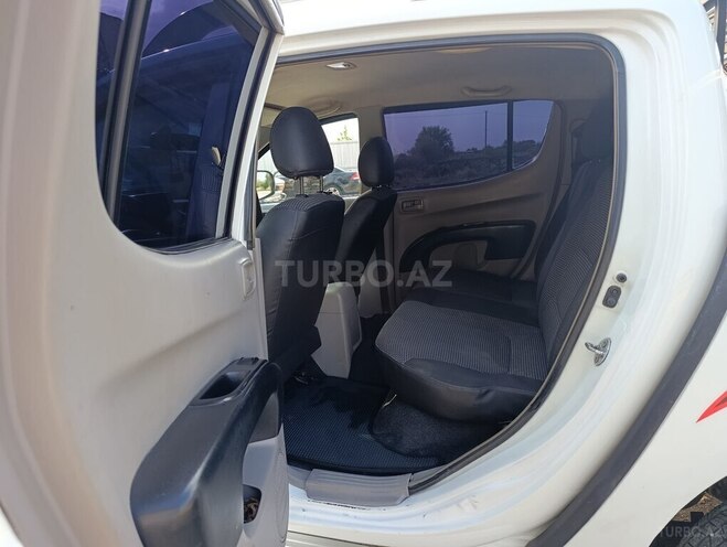 Mitsubishi L200 2007, 350,000 km - 2.5 l - Salyan