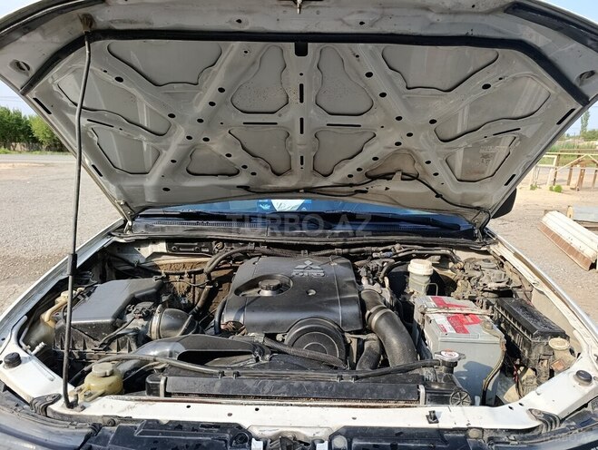 Mitsubishi L200 2007, 350,000 km - 2.5 l - Salyan