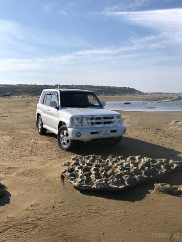 Mitsubishi Pajero io 1998, 300,000 km - 1.8 l - Bakı