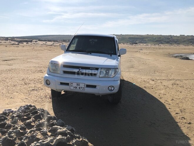 Mitsubishi Pajero io 1998, 300,000 km - 1.8 l - Bakı