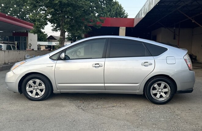 Toyota Prius 2006, 402,336 km - 1.5 l - Gəncə