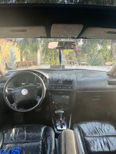 Volkswagen Jetta-3