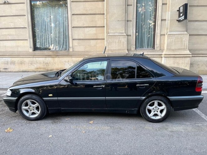 Mercedes C 180 1999, 558,000 km - 1.8 l - Bakı