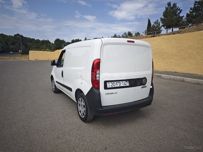 Fiat Doblo 2019, 268,000 km - 1.4 л - Gəncə