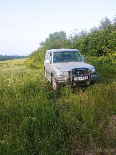 Hyundai Galloper 2000, 255,555 km - 3.0 l - Qusar
