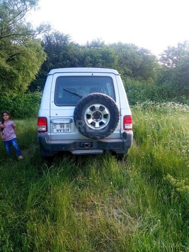 Hyundai Galloper 2000, 255,555 km - 3.0 l - Qusar