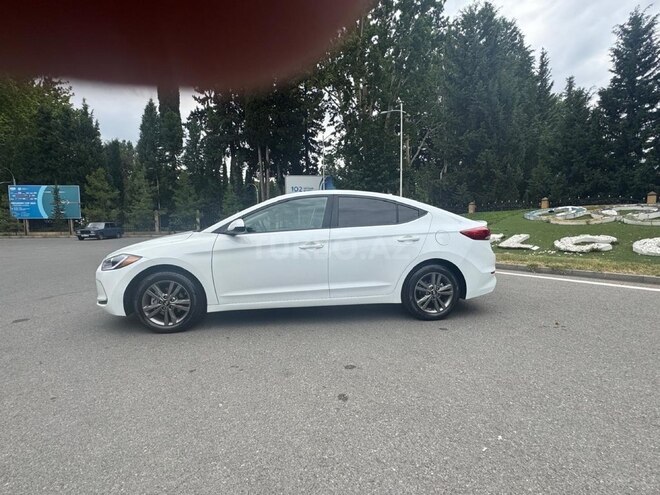 Hyundai Elantra 2017, 113,000 km - 2.0 l - Mingəçevir