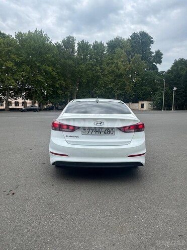 Hyundai Elantra 2017, 113,000 km - 2.0 l - Mingəçevir