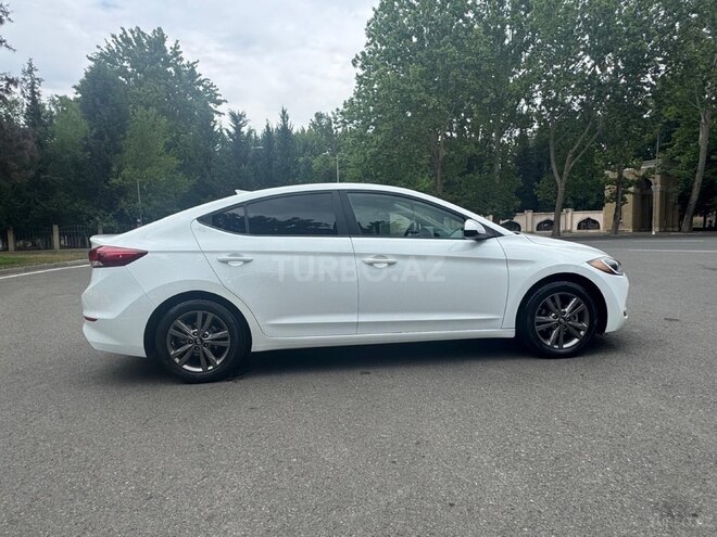 Hyundai Elantra 2017, 113,000 km - 2.0 l - Mingəçevir