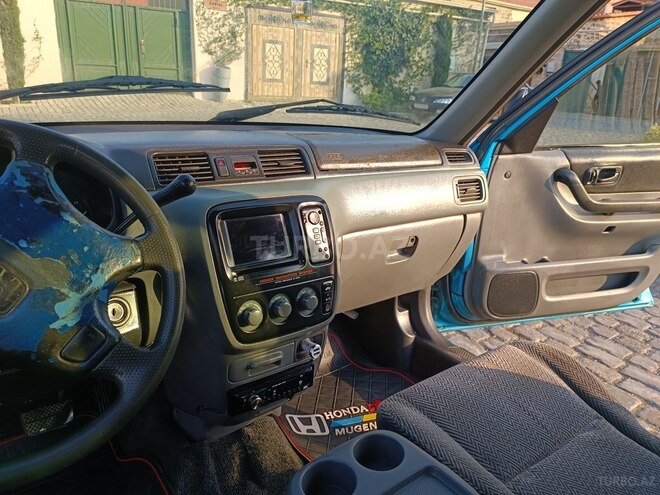 Honda CR-V 1996, 300,000 km - 2.0 l - Bakı
