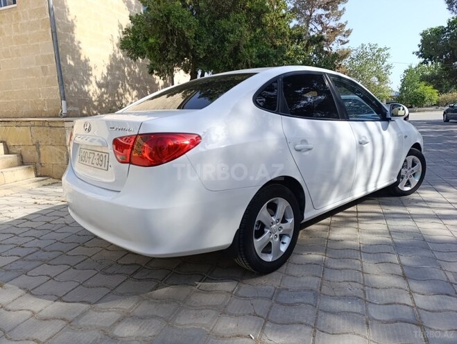 Hyundai Elantra 2009, 397,000 km - 2.0 l - Şirvan