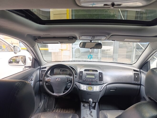 Hyundai Elantra 2009, 397,000 km - 2.0 l - Şirvan