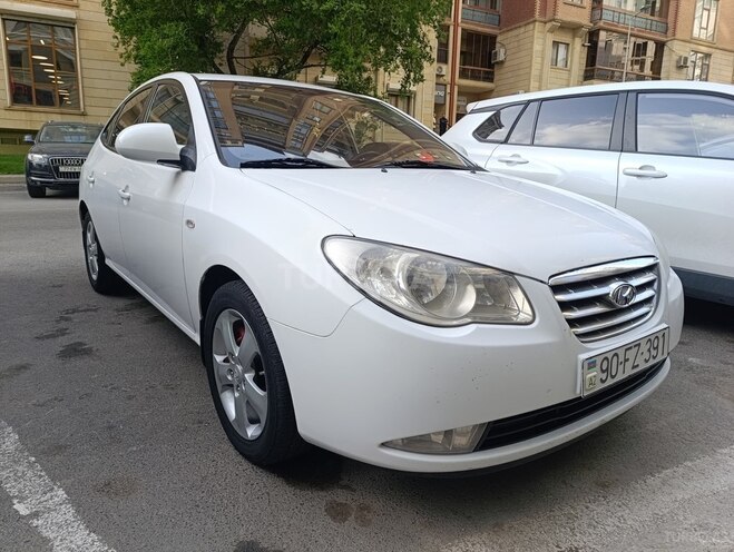 Hyundai Elantra 2009, 397,000 km - 2.0 l - Şirvan