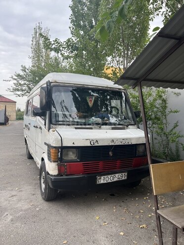 Mercedes  1995, 400,000 km - 3.0 l - İmişli