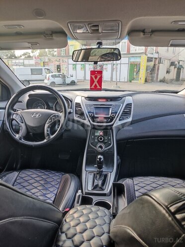 Hyundai Elantra 2014, 149,300 km - 1.8 л - Bakı
