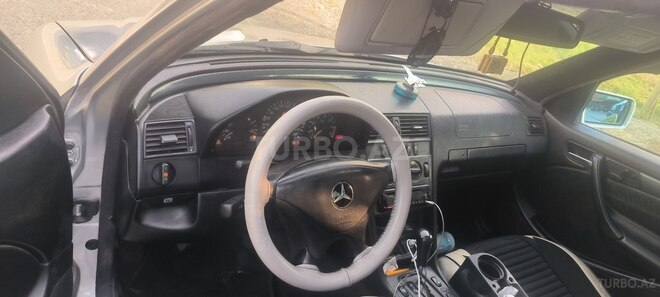 Mercedes C 230 2000, 453,000 km - 2.3 l - Mingəçevir
