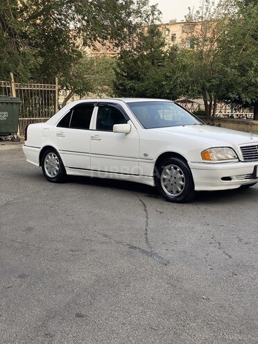 Mercedes C 240 1998, 145,151 km - 2.4 l - Bakı
