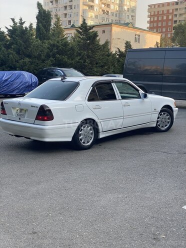 Mercedes C 240 1998, 145,151 km - 2.4 l - Bakı