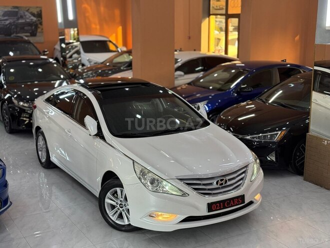 Hyundai Sonata-1