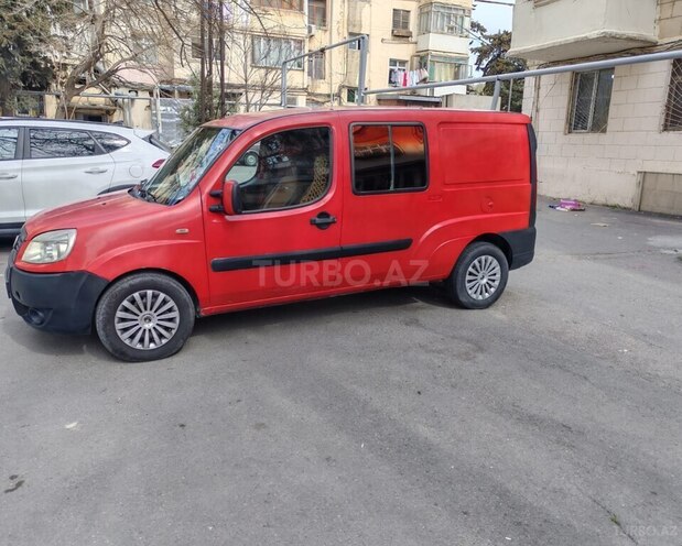 Fiat Doblo 2006, 150,000 km - 1.9 l - Bakı