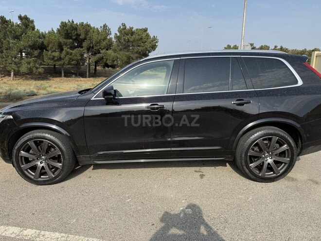 Volvo XC90-3