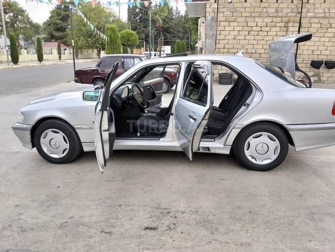 Mercedes C 180 1996, 424,572 km - 1.8 л - Ağcabədi