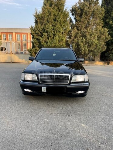 Mercedes C 240 1999, 272,000 km - 2.4 l - Sumqayıt