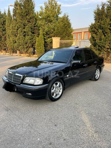 Mercedes C 240 1999, 272,000 km - 2.4 l - Sumqayıt