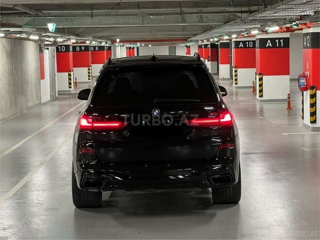 BMW X7-2