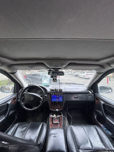 Mercedes ML 320 4MATIC 2000, 305,000 km - 3.2 л - Bakı