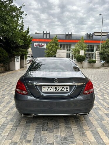 Mercedes C 300-2