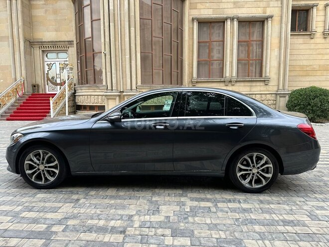 Mercedes C 300-8