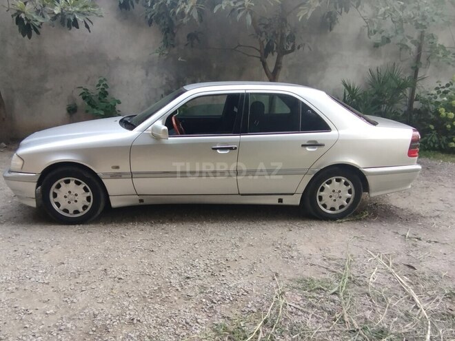Mercedes C 180 1998, 240,645 km - 1.8 л - Şəmkir