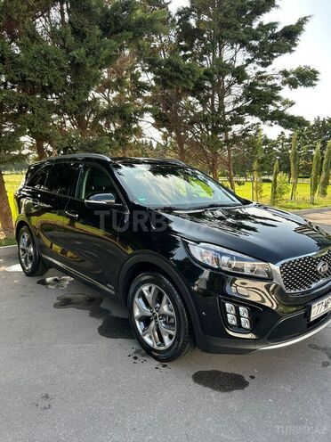Kia Sorento-1