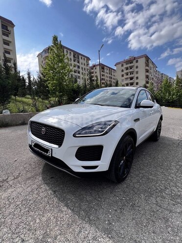 Jaguar E-Pace-1