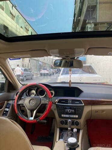 Mercedes C 250 2013, 251,058 km - 1.8 л - Bakı