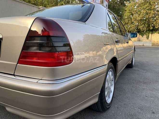Mercedes C 200 1999, 245,680 km - 2.0 l - Bakı