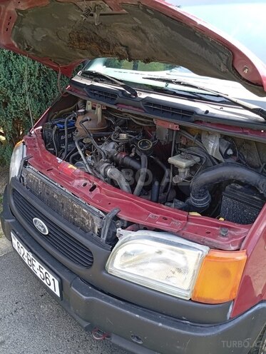 Ford Transit 1999, 300,000 km - 2.5 l - Zaqatala