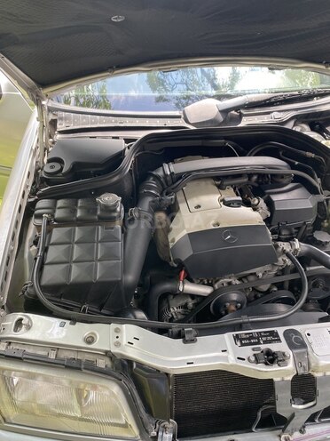 Mercedes C 180 1997, 279,000 km - 1.8 л - Bakı