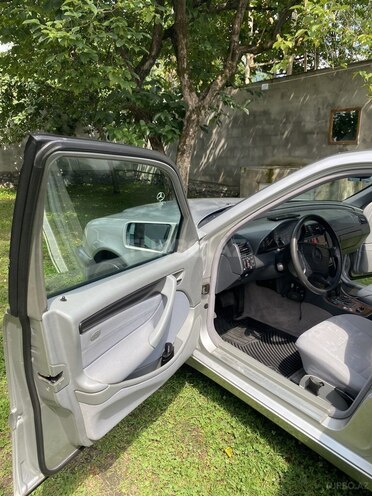 Mercedes C 180 1997, 279,000 km - 1.8 л - Bakı