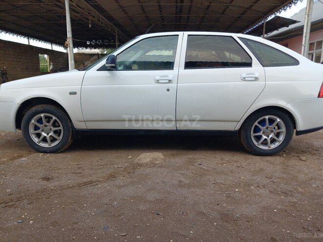 LADA (VAZ) Priora 2012, 389,500 km - 1.6 l - Salyan
