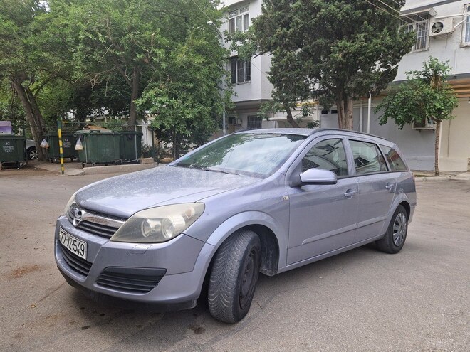 Opel Astra 2005, 281,817 km - 1.4 l - Bakı